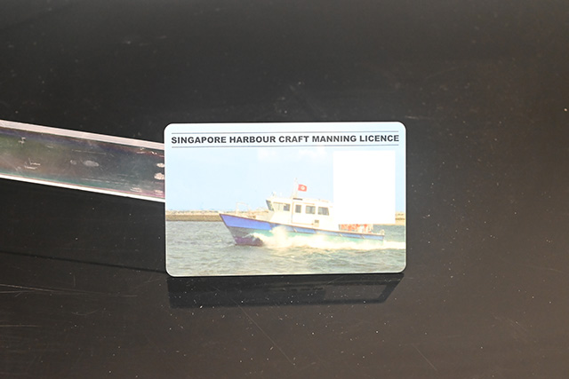 IC會(huì)員卡里面的“芯”是這么制作而成的 IC會(huì)員卡里面的“芯”是這么制作而成的