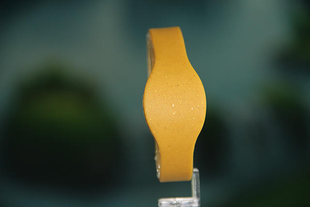 如何提升硅膠腕帶保護(hù)套生產(chǎn)硫化速度 如何提升硅膠腕帶保護(hù)套生產(chǎn)硫化速度