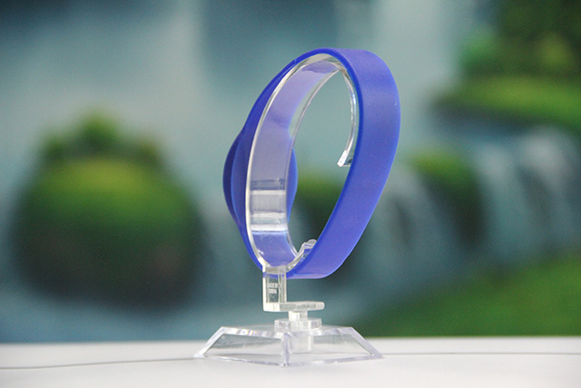 被硅膠腕帶市場擠壓的塑膠市場 被硅膠腕帶市場擠壓的塑膠市場