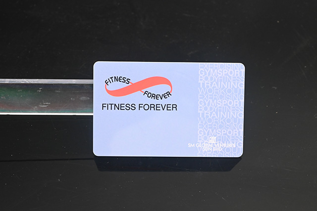 金屬卡的制作和pvc卡的制作有什么區(qū)別呢？