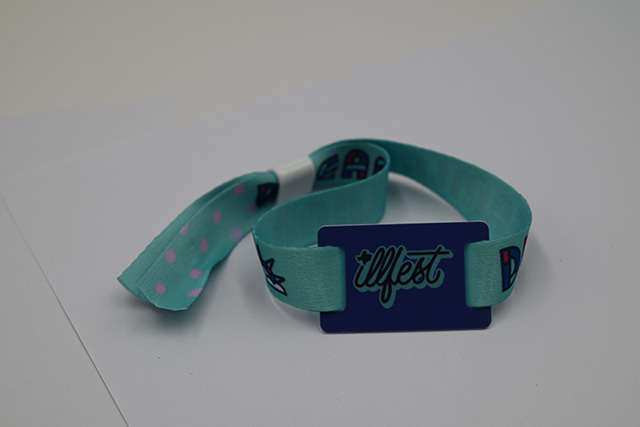 RFID鑰匙扣卡智能腕帶卡個性定制須知! RFID鑰匙扣卡智能腕帶卡個性定制須知!