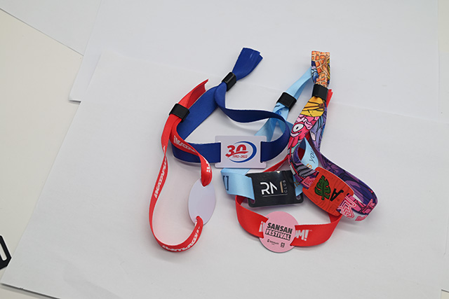 磁條腕帶-彩色磁條腕帶-和信達(dá)智能腕帶磁條腕帶直銷廠家 磁條腕帶-彩色磁條腕帶-和信達(dá)智能腕帶磁條腕帶直銷廠家